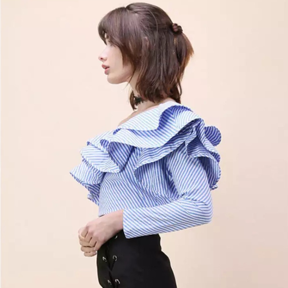 One Left! One Shoulder Striped Blue Ruffle Top - Picture 4 of 8
